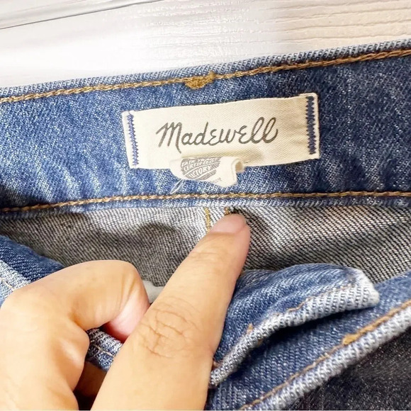 MADEWELL The Perfect Jean Short‎ in Rayburn: Comfort Stretch Edition Size 32 - Picture 3 of 7